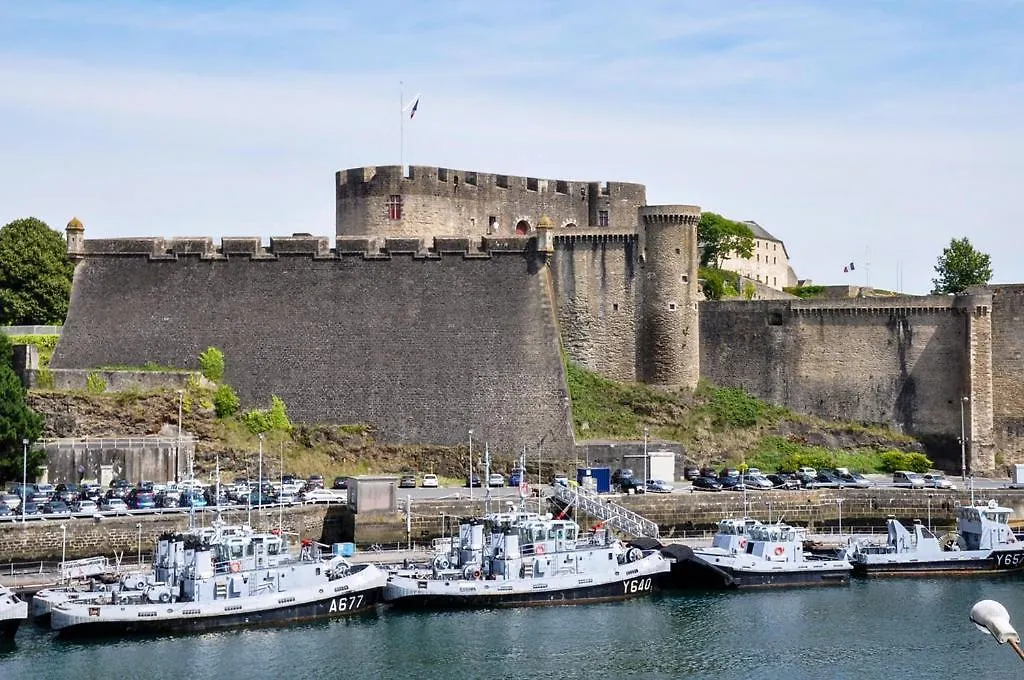 Confort Et Charme En Plein Brest, Vue Sur La Rade Франция